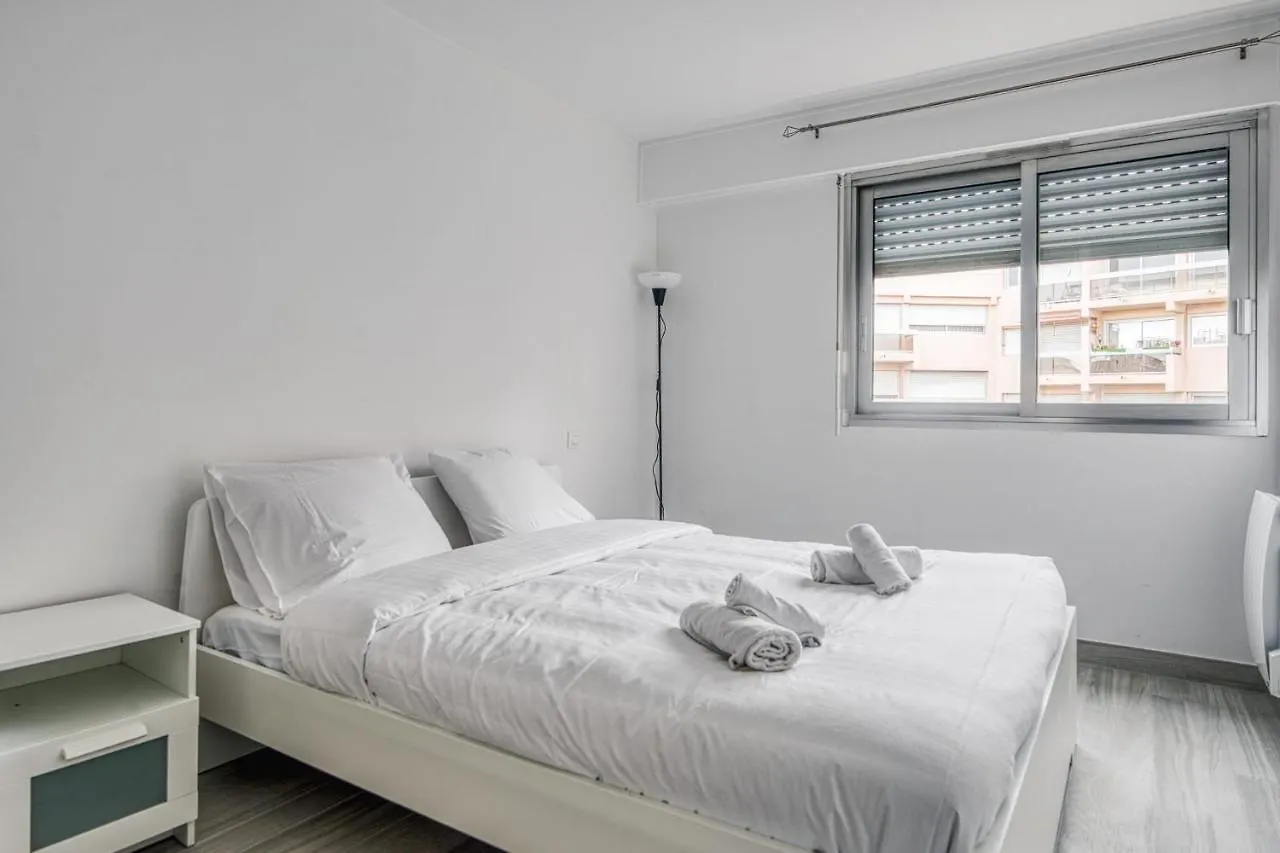 Apartment Appartement Antoinette - Welkeys Antibes